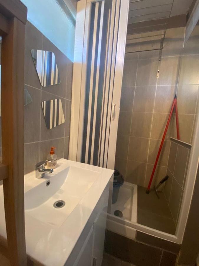 Residence Le Schuss Studio Montagne En Bas Des Pistes Вар Екстериор снимка