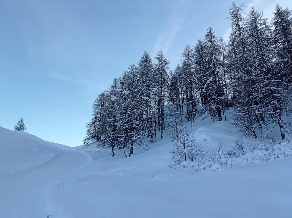 Residence Le Schuss Studio Montagne En Bas Des Pistes Вар Екстериор снимка